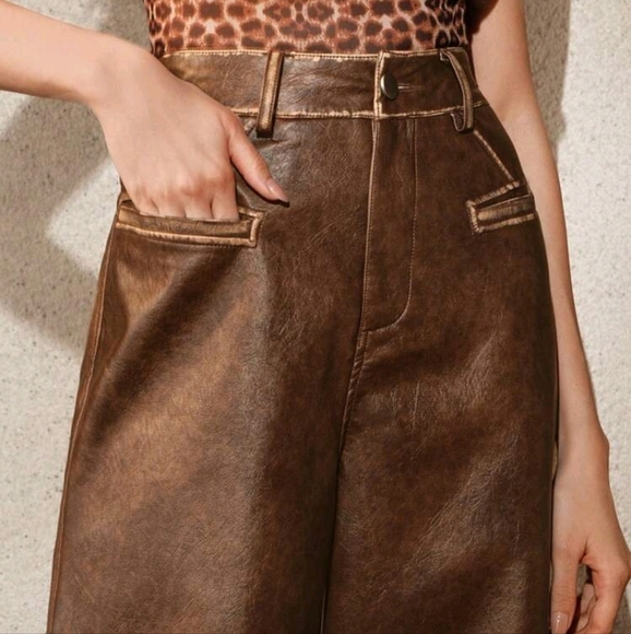 Retro Distressed Wash PU Leather Pocket Pants, Women New Year Outfit - Picture 2 of 4